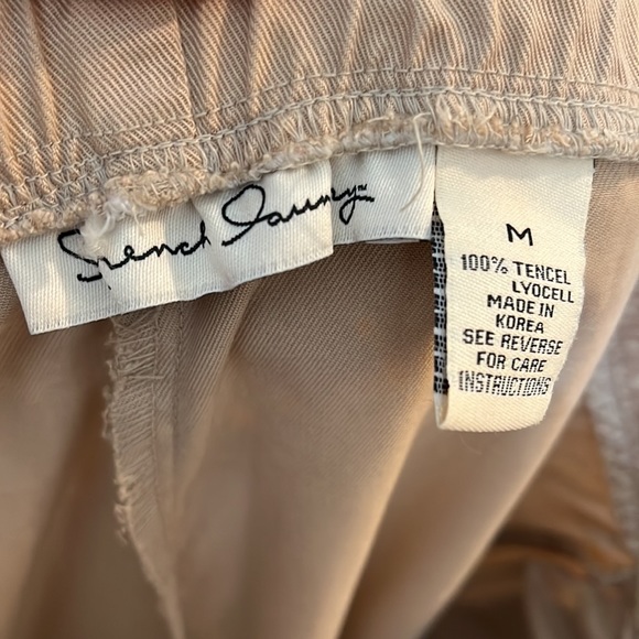 French Laundry Pull-on Pants Beige Medium - Picture 10 of 11